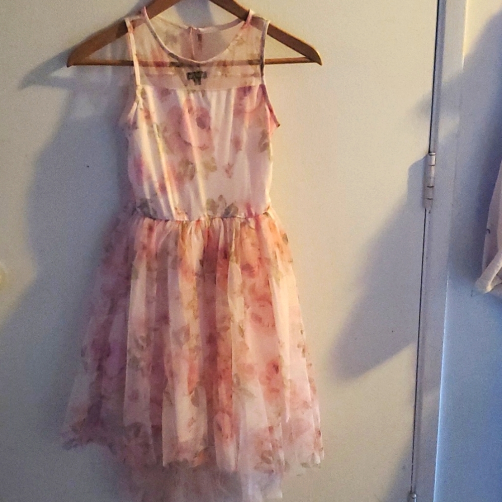 Girl's dress Size L